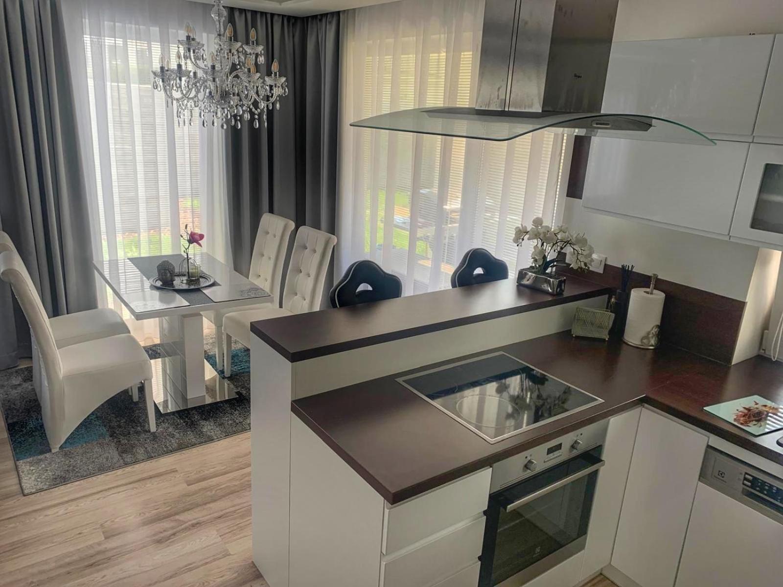 Modern 2 Bed House Near Bratislava With Parking Apartment Rovinka Bagian luar foto