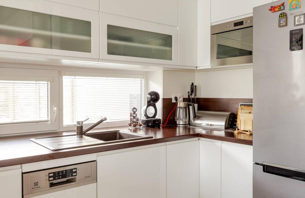 Modern 2 Bed House Near Bratislava With Parking Apartment Rovinka Bagian luar foto